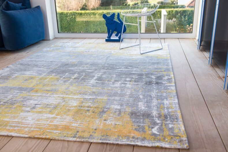 Atlantic Collection Streaks Sea Bright Sunny 8715 rug by Louis De Poortere