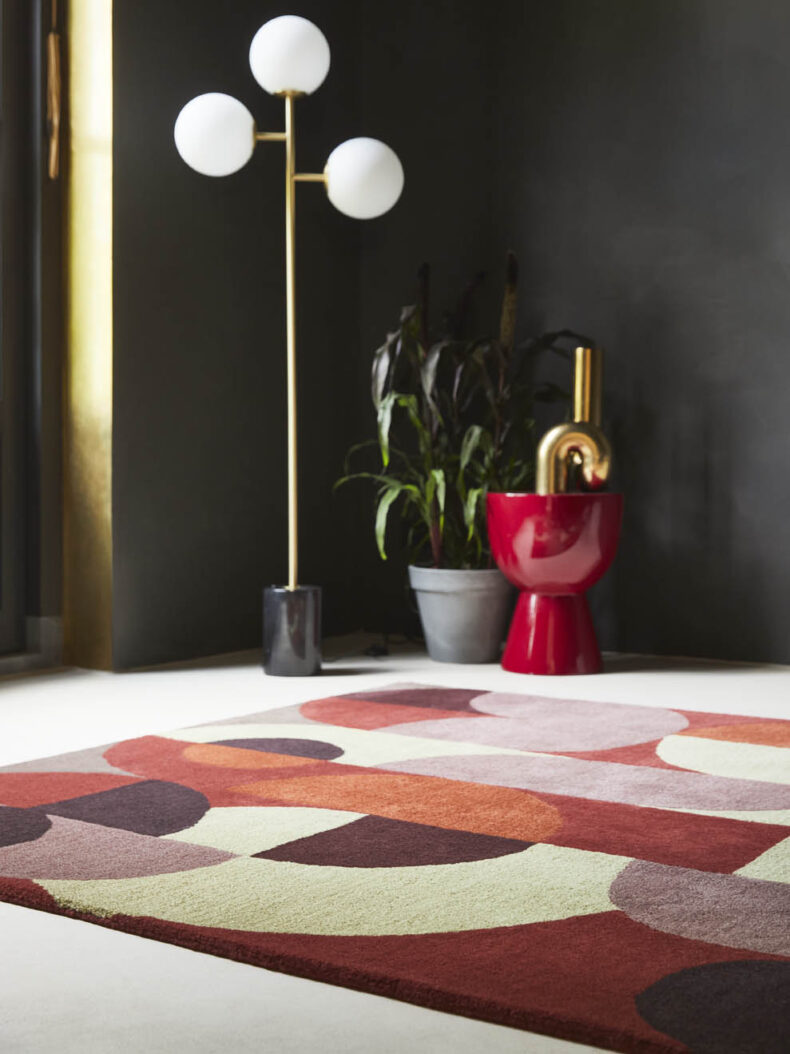 Decor Red Pale Green 95203 rug by Brink