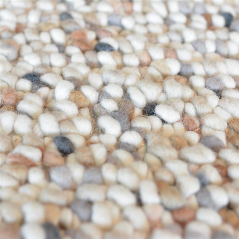 Pebble Natural Sand 129811 rug by Brink