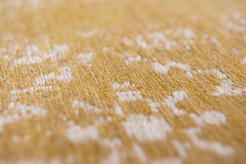 Fading World Collection Medallion Spring Moss 9145 rug by Louis De Poortere