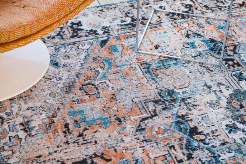 Antiquarian Collection Heriz Seray Orange 8705 rug by Louis De Poortere