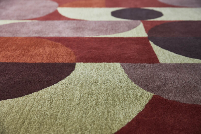 Decor Red Pale Green 95203 rug by Brink