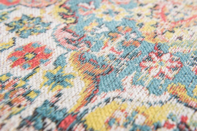 Antiquarian Collection Bakhtiari Janissery Multi 8712 rug by Louis De Poortere