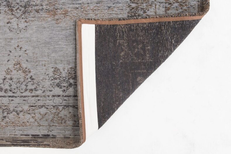 Fading World Collection Medallion Grey Ebony 8257 rug by Louis De Poortere
