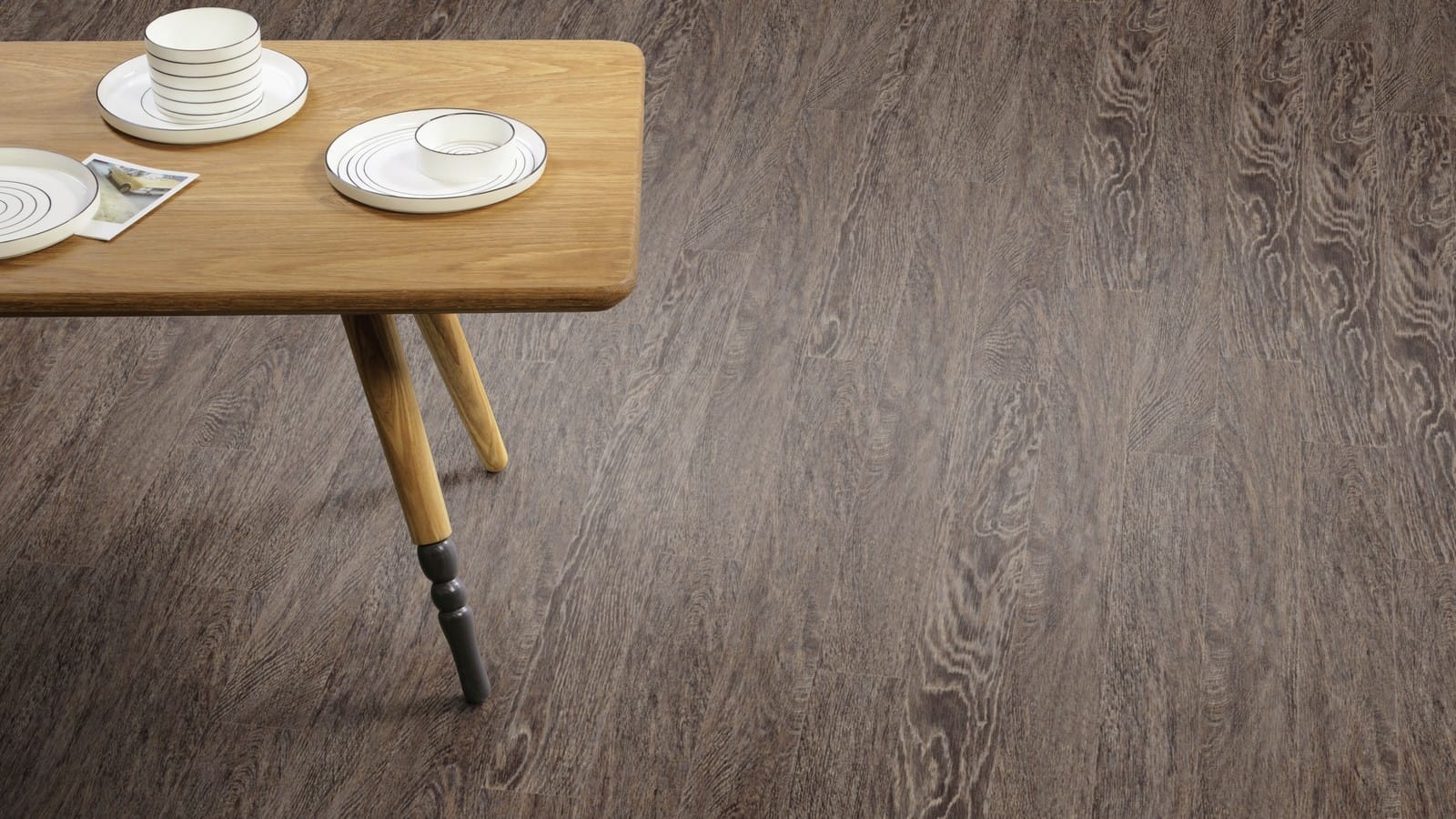 The Stripwood design of Pier Oak luxury vinyl tile by Amtico