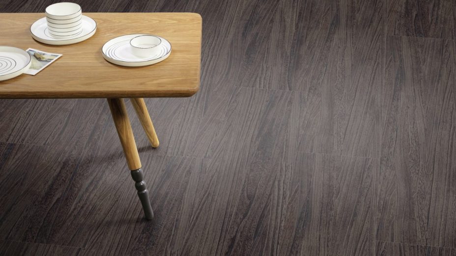 The Stripwood Xtra design of Quill Kohl luxury vinyl tile by Amtico