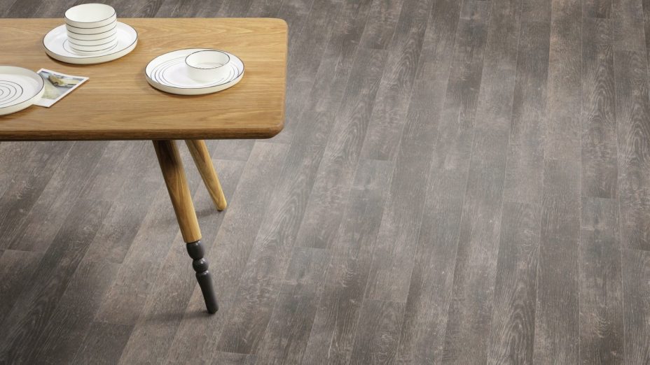 The Stripwood design of Aspen Oak luxury vinyl tile by Amtico