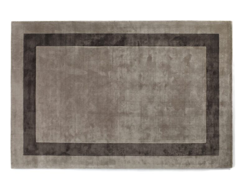 Simla Bordered Starlight