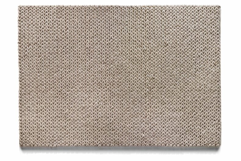 Fusion Oyster rug by Rug Guru