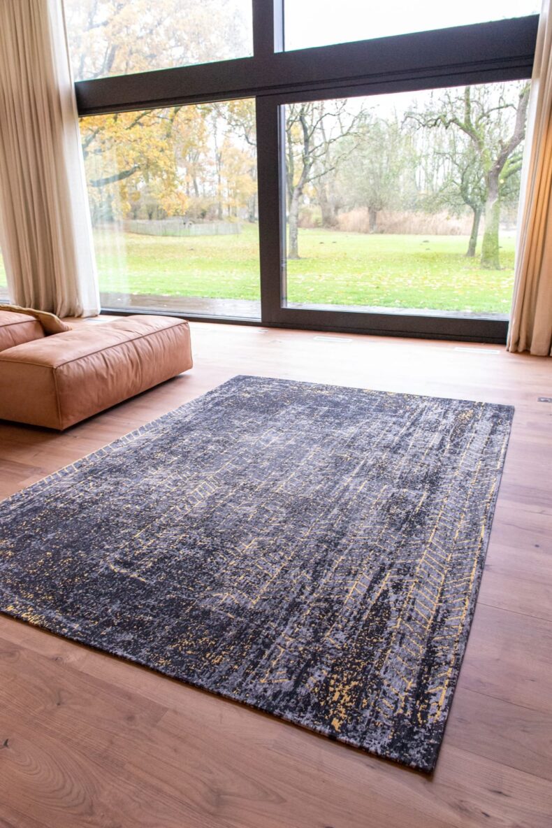 Mad Men Collection Jacobs Ladder Broadway Glitter 8422 rug by Louis De Poortere