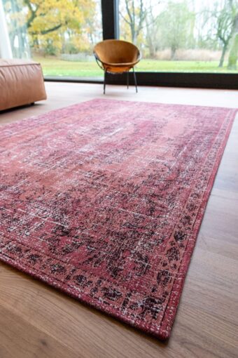 Palazzo Collection Da Mosto Borgia Red 9141 rug by Louis De Poortere