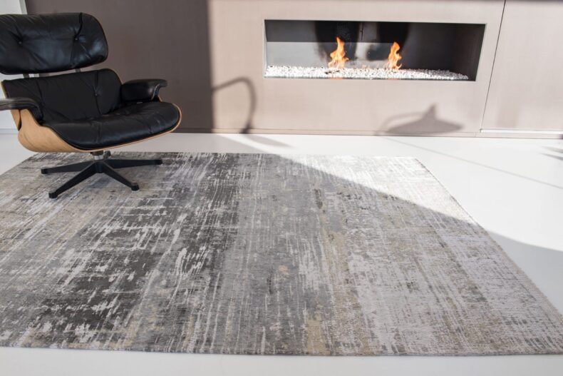 Atlantic Collection Streaks Coney Grey 8716 rug by Louis De Poortere