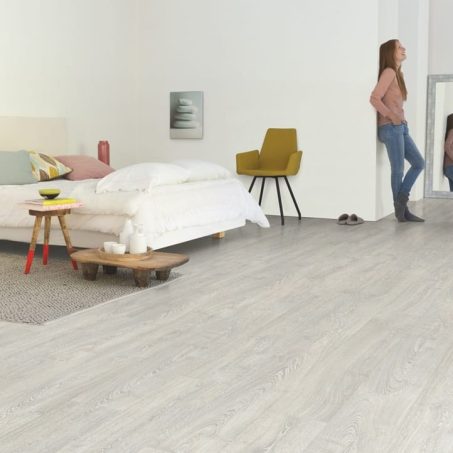 View of Patina Classic Oak Grey IM3560 laminate tile by Quick-Step