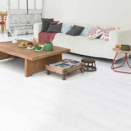 View of White Planks IM1859 laminate tile by Quick-Step