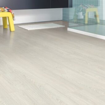 View of Patina Classic Oak Light IMU3559 laminate tile by Quick-Step
