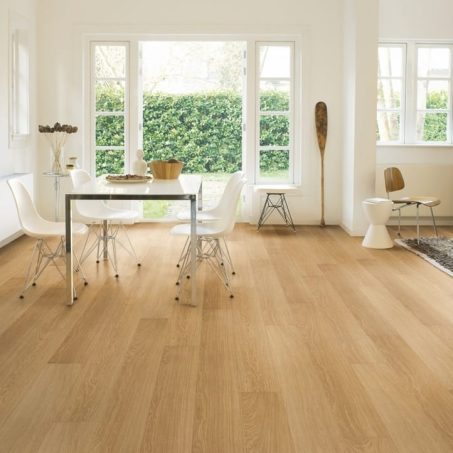 View of Natural Varnished Oak IMU3106 laminate tile by Quick-Step