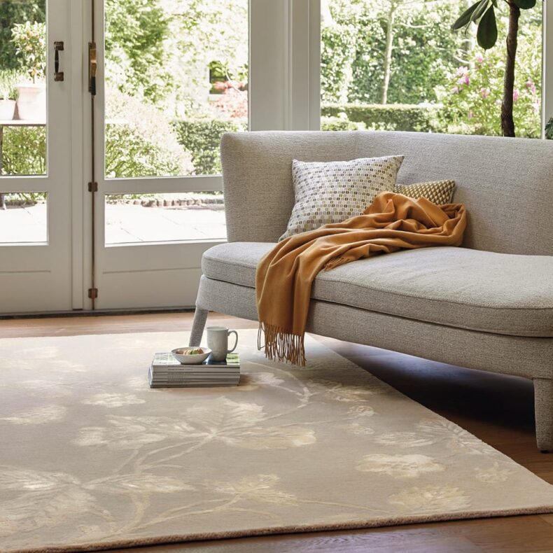 Wild Strawberry Tonal 38201 rug by Wedgwood