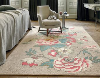 Paeonia Coral 37902 rug by Wedgwood