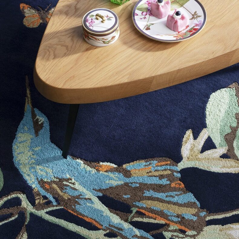Hummingbird Navy 37818 rug by Wedgwood