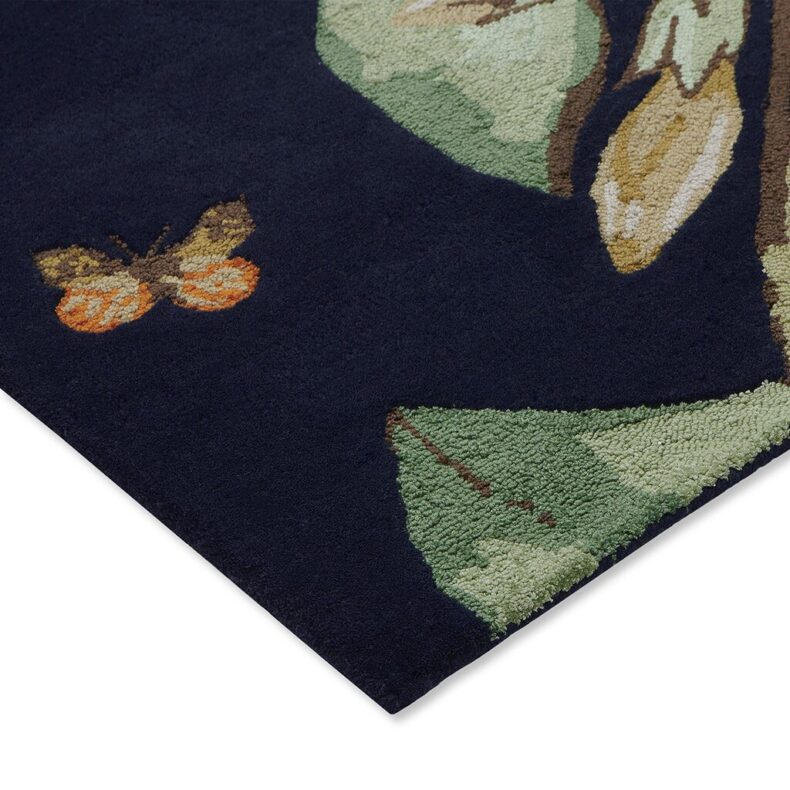 Hummingbird Navy 37818 rug by Wedgwood