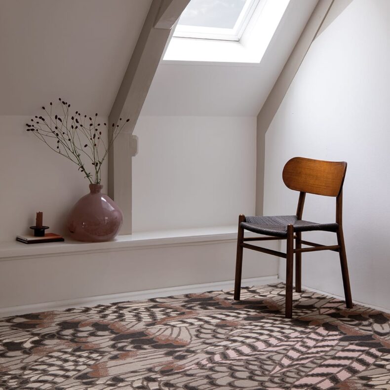 Feathers Natural 162404 rug by Ted Baker
