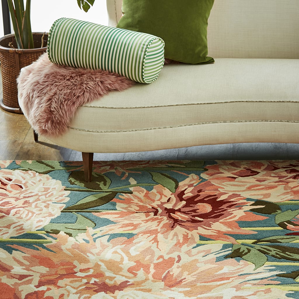 Dahlia Coral Wilderness 142408 rug by Harlequin