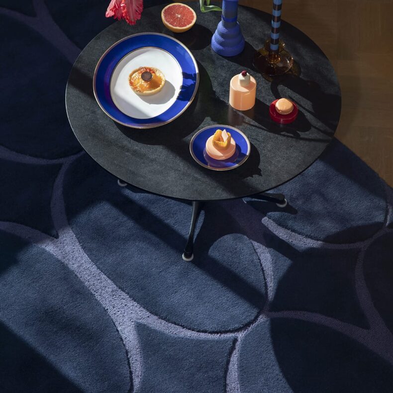 Renaissance Blue 39008 rug by Wedgwood