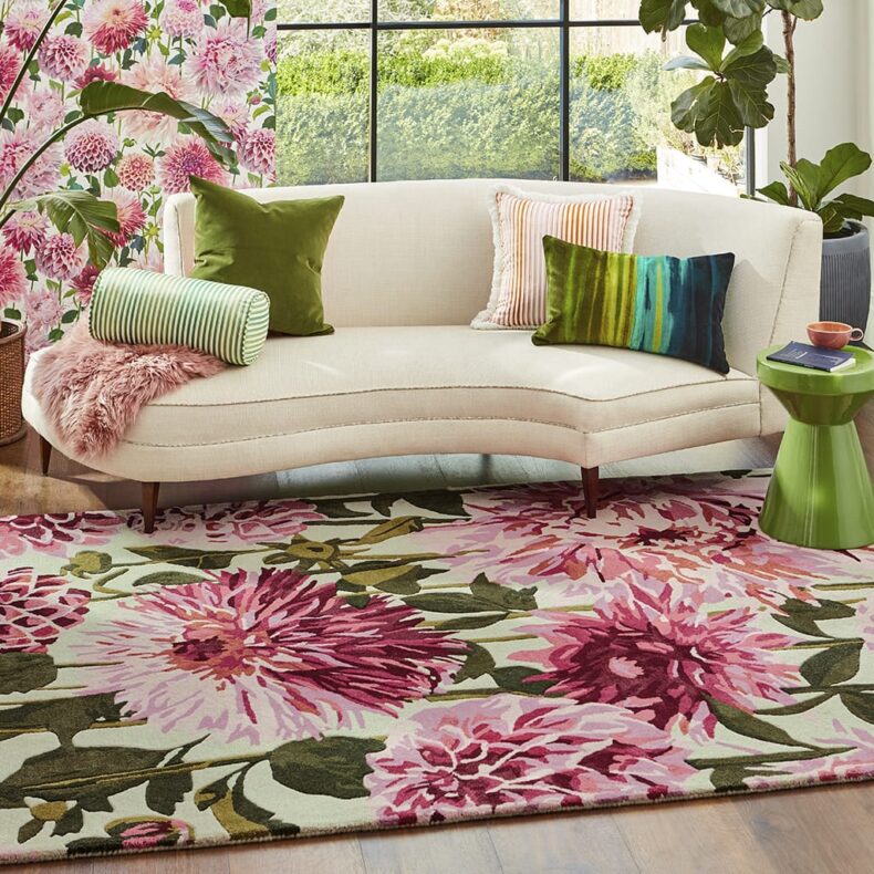 Dahlia Fuchsia Palm 142402 rug by Harlequin