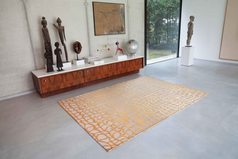 Mad Men Collection Dedalo Yellow Scarab 9205 rug by Louis De Poortere