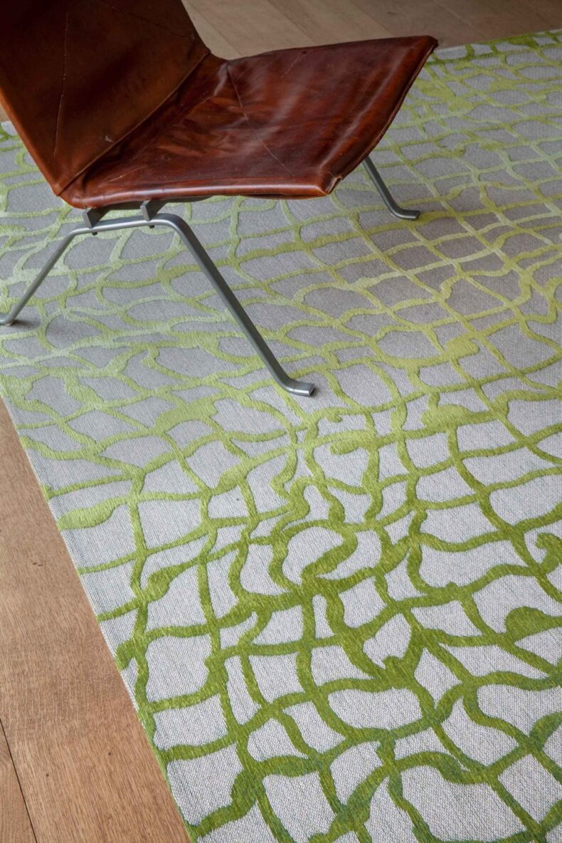 Mad Men Collection Dedalo Republic Green 9204 rug by Louis De Poortere