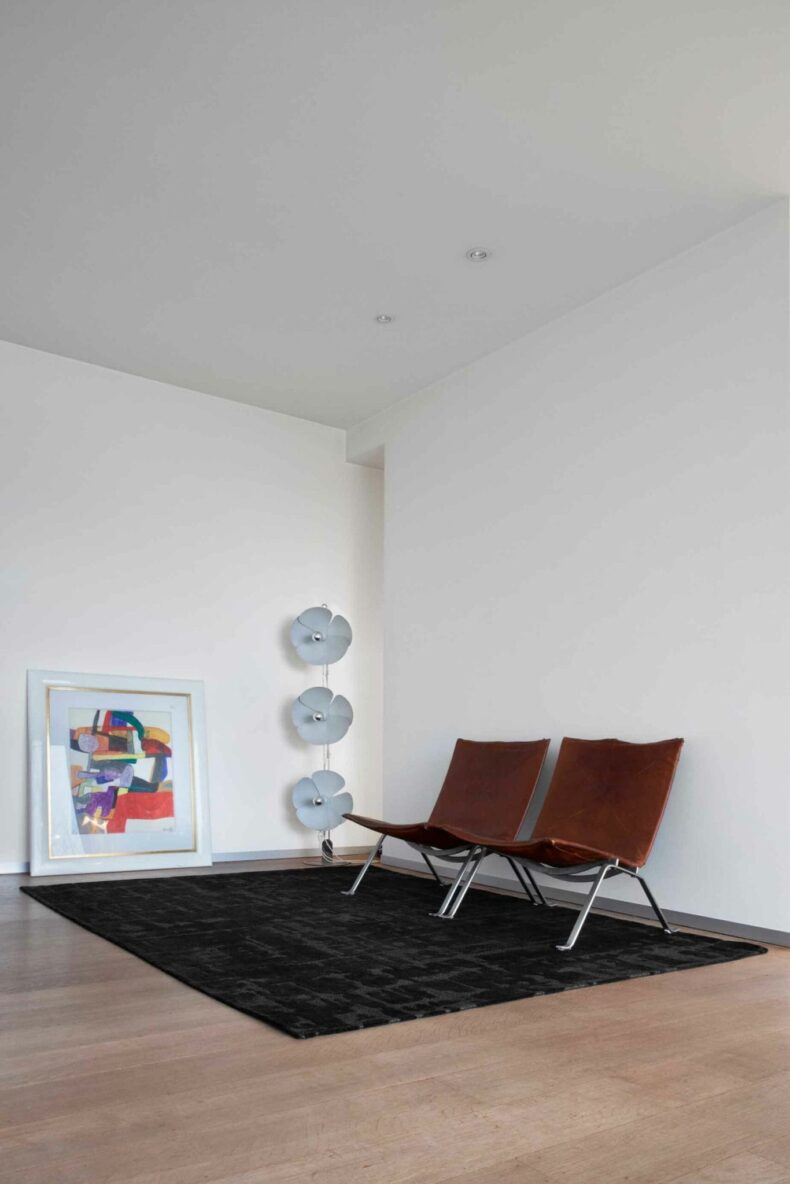 Structures Collection Baobab Black Water 9200 rug by Louis De Poortere