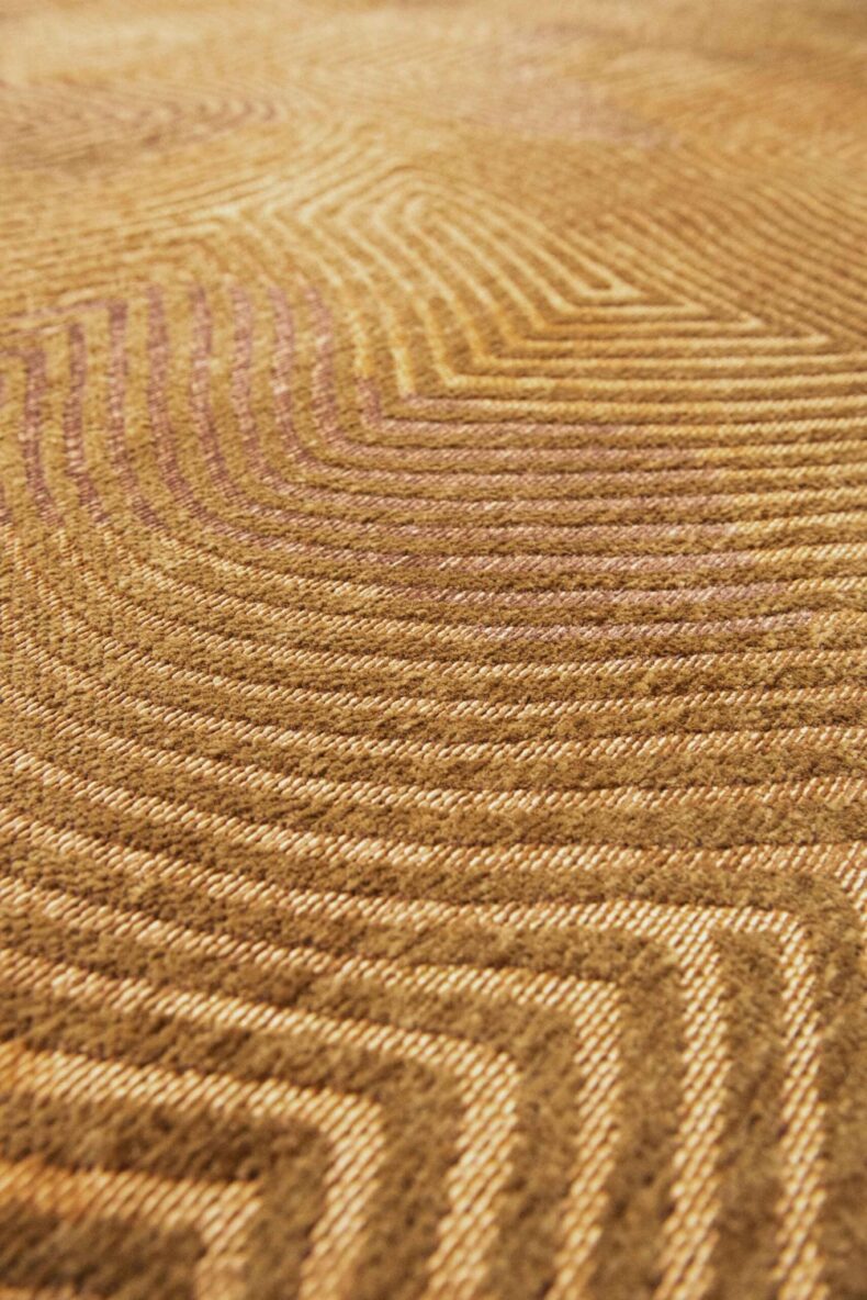Meditation Collection Coral Jelly Gold 9226 rug by Louis De Poortere