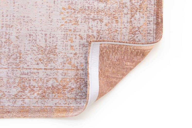Fading World Collection Medallion Salmon 9067 rug by Louis De Poortere
