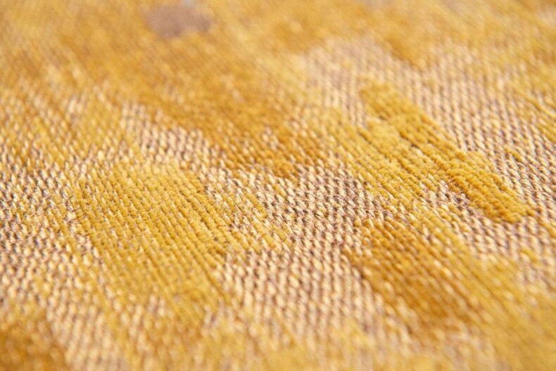Atlantic Collection Venetian Dust Rialto Gold 9235 rug by Louis De Poortere