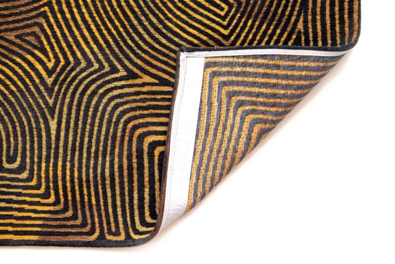 Meditation Collection Coral Black Gold 9227 rug by Louis De Poortere