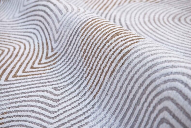 Meditation Collection Coral Oyster White 9228 rug by Louis De Poortere