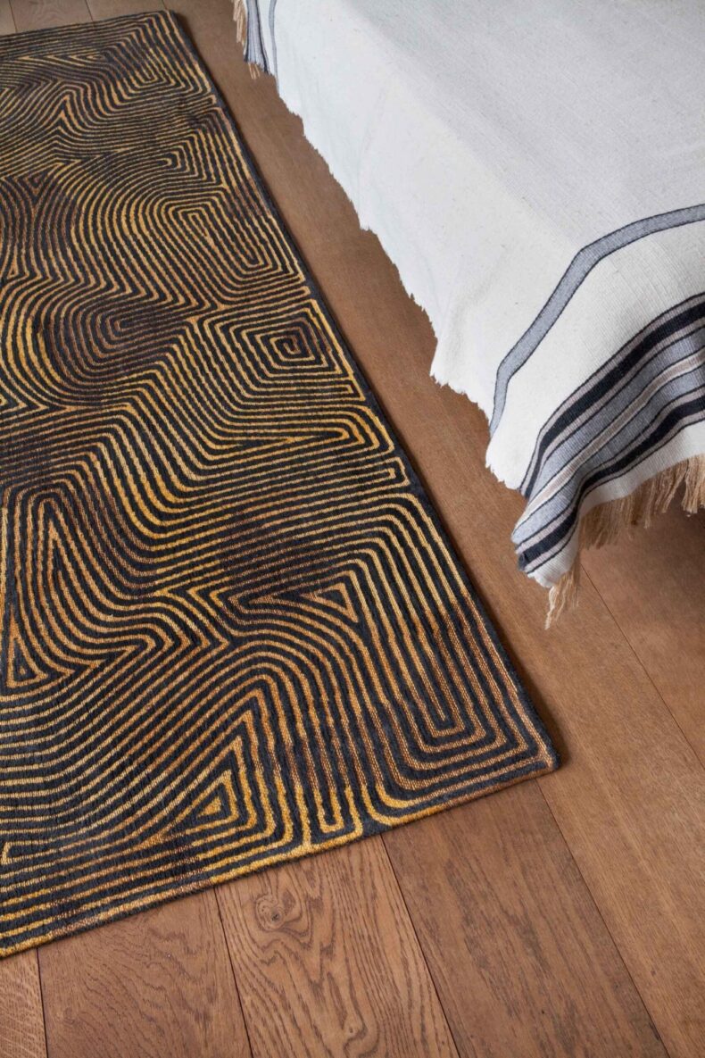 Meditation Collection Coral Black Gold 9227 rug by Louis De Poortere