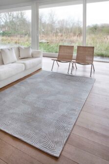 Meditation Collection Coral Oyster White 9228 rug by Louis De Poortere
