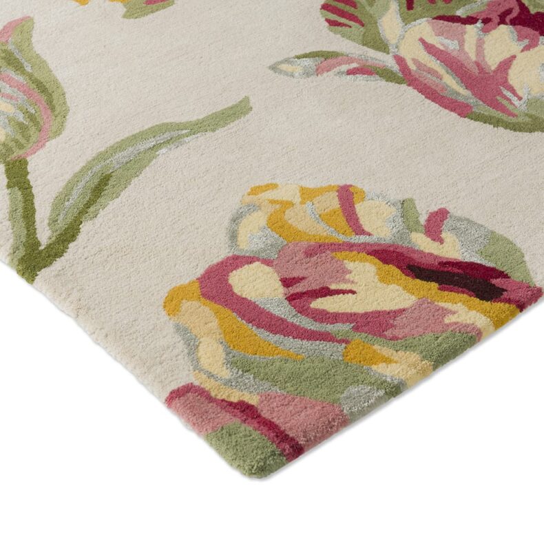 Gosford Cranberry 81300 rug by Laura Ashley
