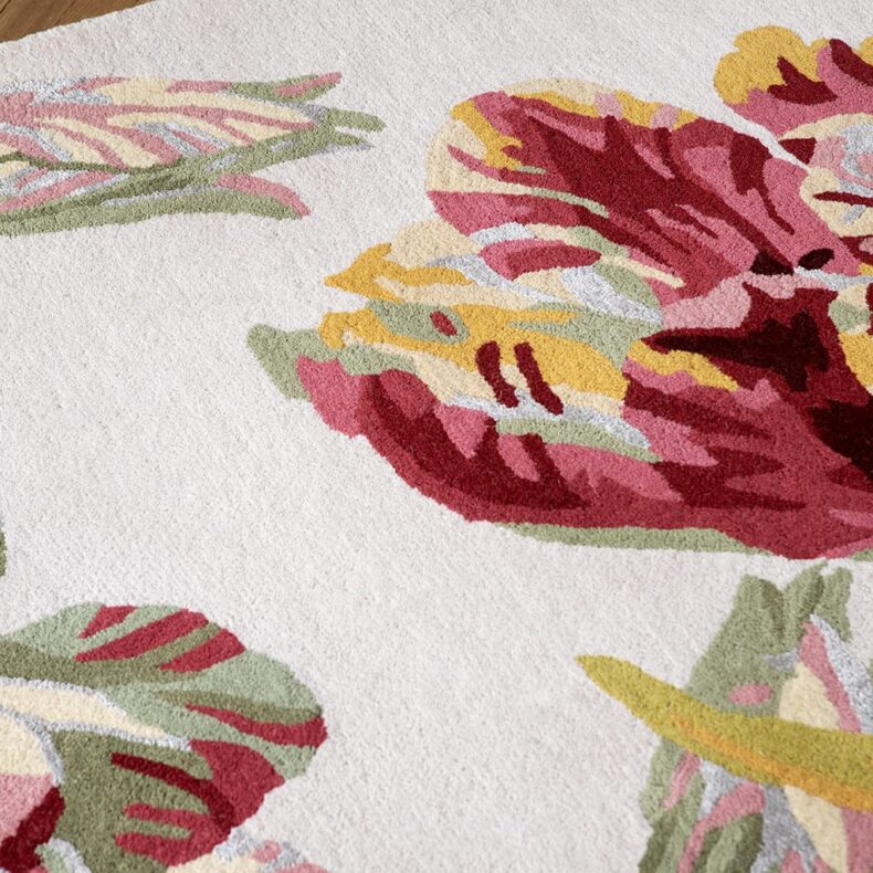 Gosford Round Cranberry 81300 rug by Laura Ashley