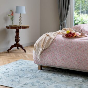 Rye Sage 81907 rug by Laura Ashley