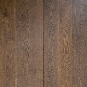 Multiply oak wood flooring named Essence Summer Evening