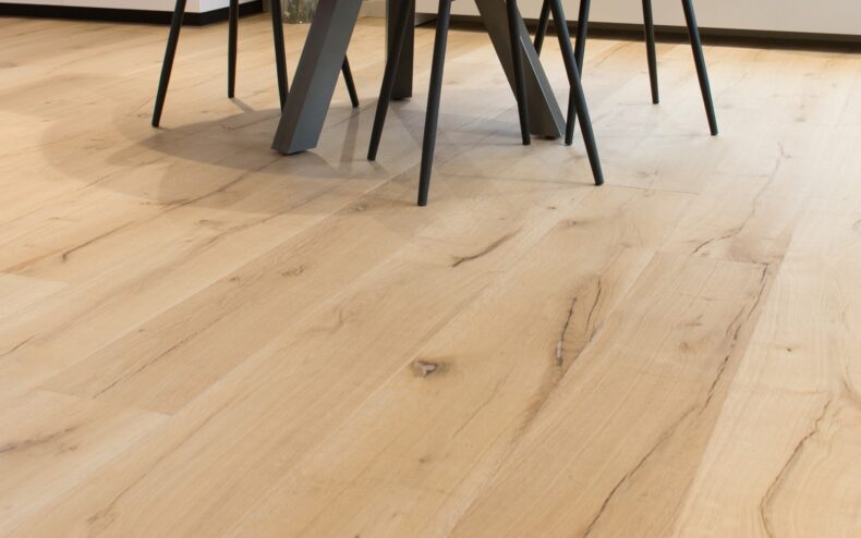 Engineered oak wood flooring named Cannes Bare