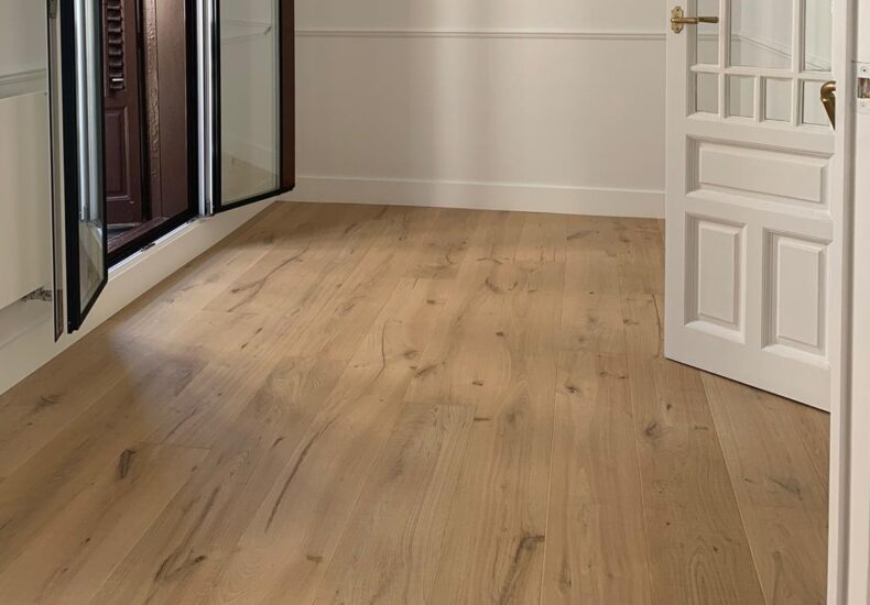 Engineered oak wood flooring named Cannes Bare