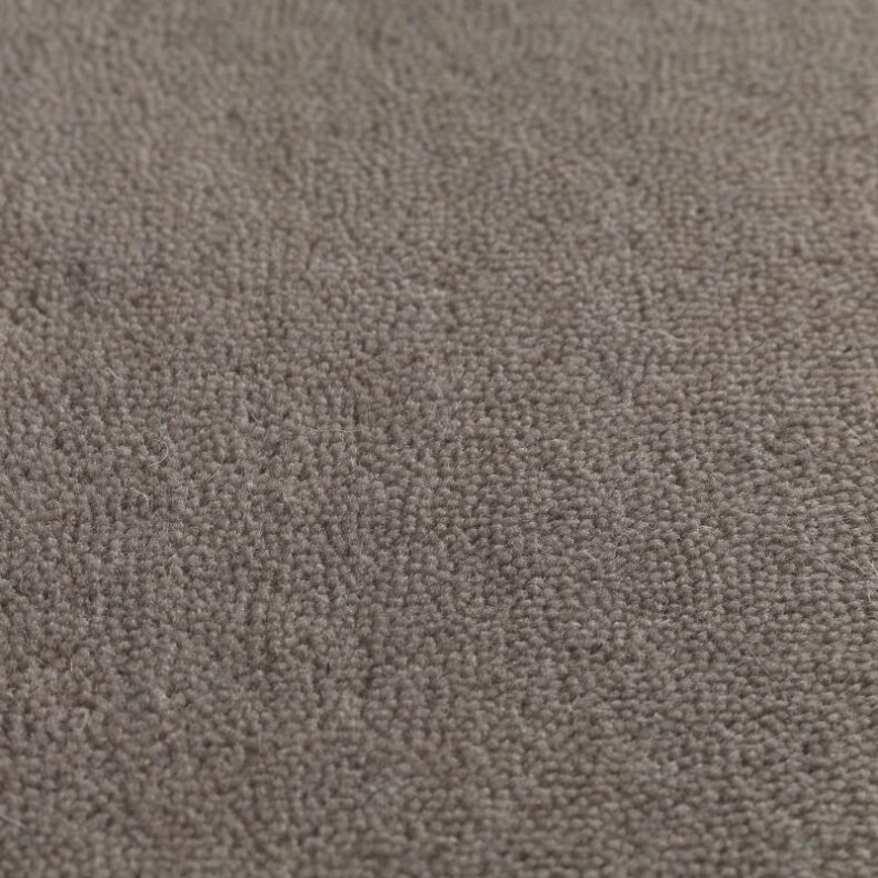 Jaspur Artemisia carpet by Jacaranda