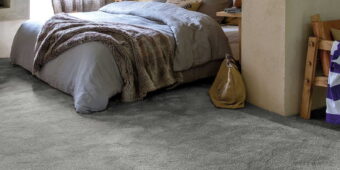 Sirius Ash Grey 92 carpet by Invictus