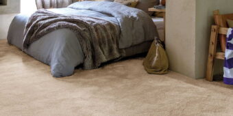 Sirius Latte 36 carpet by Invictus