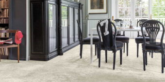 Magnificus Silkworm 30 carpet by Invictus