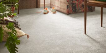 Ardour String 32 carpet by Vivendi