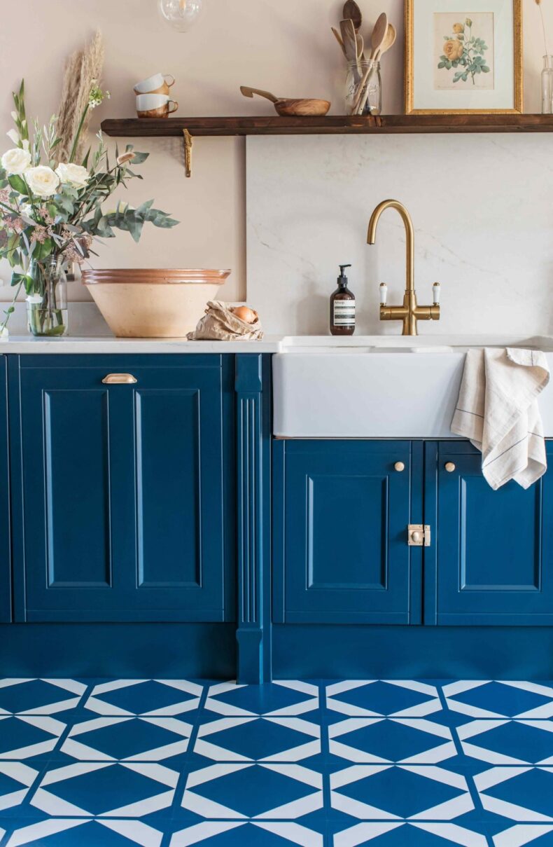 View of Dovetail Oxford Blue luxury vinyl tile by Harvey Maria
